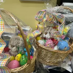 Next Saturday!  The community is invited to a free Family Easter Event at All 4 Paws ????sponsored by Curtis Ward of State Farm.  Join us at the rescue for festivities and buy raffle tickets to win one of 2 children's Easter baskets filled with $100 and Easter goodies or an amazing adult basket which includes $100 to Frank's, $50 to NY Butcher Shop and more!  Click below for more info and to purchase raffle tickets to support All 4 Paws adoptable animals.   Jeremiah's Italian Ice for purchase.