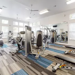 24/7 Fully Equipped High-Tech Fitness Center