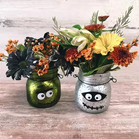 Flowerama has the cutest arrangements for spooky season!! ???? #halloween #florist #waterlooflowerama