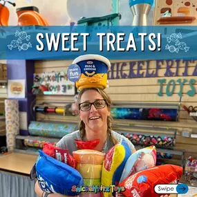 ???? Check out these sweet plushies! ???? Twizzlers, dum dums, oreos and more! Plus they individually come out of the pillows for more fun plushie play! Which ones are your favorite?!