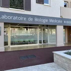 Bild von BIOGROUP BIOESTEREL - Laboratoire Chateauneuf