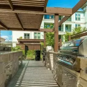 Outdoor Kitchen