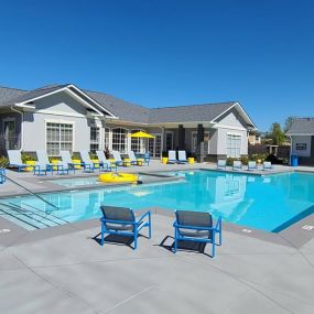 Pool at Shallowford in Chattanooga