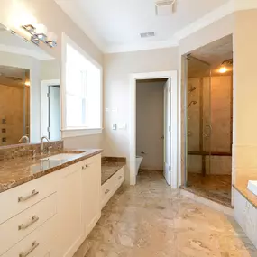 Spacious bathroom with tub