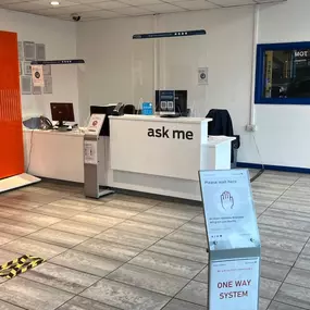 Reception area inside the Ford Service Centre Gainsborough