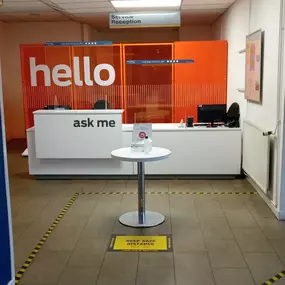 Reception area inside the Ford Service Centre Kirkintilloch