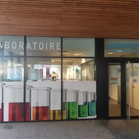 Bild von BIOGROUP ORIADE NOVIALE - Laboratoire Annemasse - Centre de Consultation du Genevois