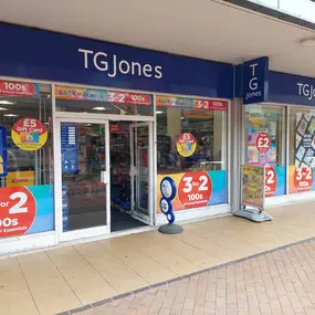 Bild von DHL Express Service Point (TGJones Dunstable (formerly WHSmith)