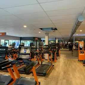 Basic-Fit Schagen Groeneweg - cardio