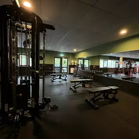 Basic-Fit Schagen Groeneweg - free weight zone