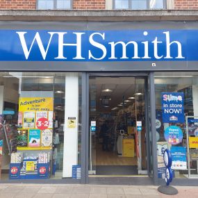 Bild von DHL Express Service Point (WHSmith Southgate)