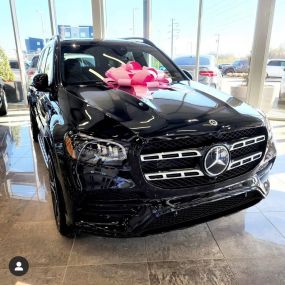 Mercedes-Benz of Louisville, Kentucky - New Mercedes-Benz Sales - Thank you for being a loyal customer:  Call (502) 896-4411