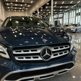 Mercedes-Benz of Louisville, Kentucky - New Mercedes-Benz Sales - Thank you for being a loyal customer:  Call (502) 896-4411