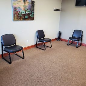 Bell and King Dental Associates Waiting Room