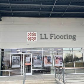 LL Flooring #1443 Christiansburg | 2613 Market Street Northeast | Storefront