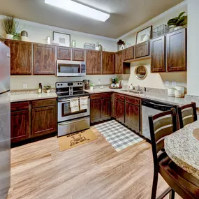 U Club on Frey - Kitchen