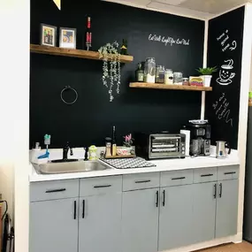 Our office, always ready to welcome you.