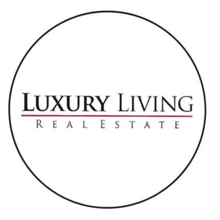 Logo from Candice Macoul Kazantis | Luxury Living Real Estate