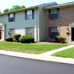 Abney Lake Apartments Exterior View