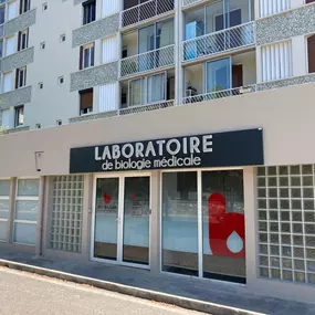 Bild von BIOGROUP CÔTE D'AZUR -  Laboratoire La Valette - Ferrages