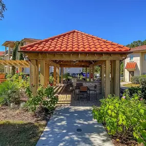 Outdoor Kitchen