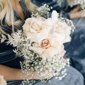 Quicksand roses and babies breathe flowers are forever going to be beautiful at weddings.