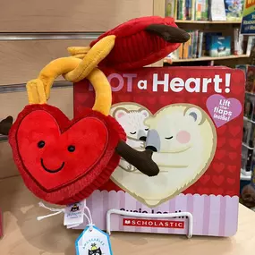 ❤️Will you be our Valentine? ???? 
Check out all our Valentines plushies, games, books and more! ????
#valentinesday #progressridge #downtownhillsboro #bethanyvillage #shoplocalpdx #smallworldbigplay