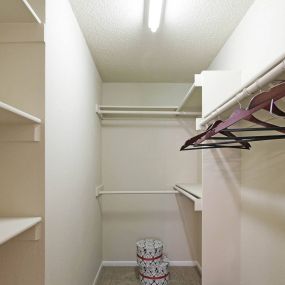 Large Walk In Closets