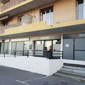 Bild von BIOGROUP CÔTE D'AZUR -  Laboratoire Draguignan - Foch/Saint-Léger