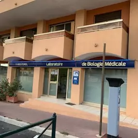Bild von Laboratoire Le Cannet - Maurice Jean-Pierre -  BIOGROUP CÔTE D'AZUR