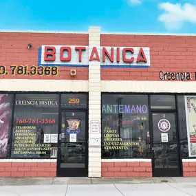 Botanica Creencia Mística - outside of the business