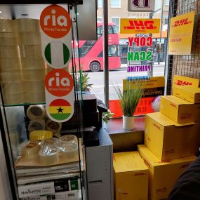 Bild von DHL Express Service Point (Dickson World Service - iPayOn)