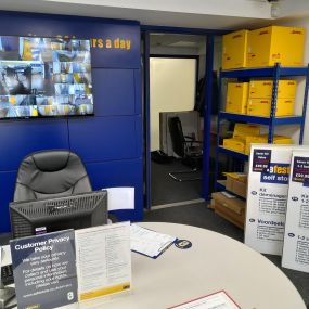 Bild von DHL Express Service Point (Safestore Cheltenham)