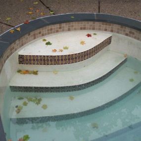 Pool surrounds & outdoor decorations in Waterford, MI