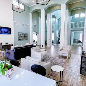 Modern Clubhouse at Lincoln at Wolfchase