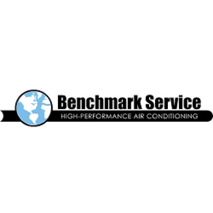 Logo fra Benchmark Service