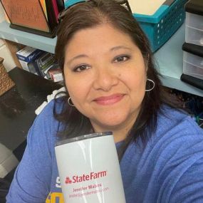 We love getting pics of our customers with their Jen Mabou State Farm cups!! We seriously have the BEST customers