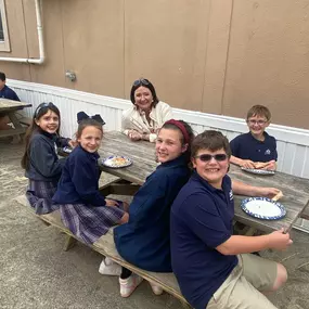 Such a fun day at Our Lady's School celebrating these students and their awesome grades! Proud to be a Partner in Education with this special school. ???????????? #maboustatefarm #PartnerinEducation #GiveBack