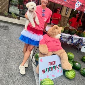 That’s a wrap on our Good Neighbor Drive Thru - SuMmER EdItIoN! We had a great day giving back  & spreading smiles to the Hendersonville community who has shown so much love & support to US! Huge thanks to Mary & @3a_glass for contributing to our giveaway of 60+ watermelons today! ????????????