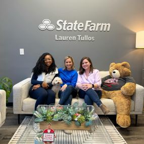 Adding ✌???? to Team Tullos! Y’all help me welcome these ladies to our State Farm Family!
Heather comes to us with 9 years of State Farm experience & will be servicing our customers with her friendly smile ????! Bianca is a collegiate athlete bringing her spark of energy & driven attitude to make us better for our customers ????????