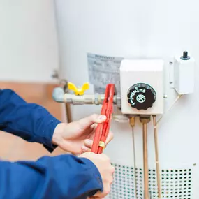 At Options Plumbing, we understand that when it comes to your water heater, you don't want to wait—you want a resolution right away! That's why we work around the clock at Options Plumbing to get to you as quickly as possible.