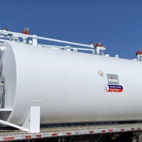 When assembly is an issue, Newberry offers Turnkey Packages! As well as one-stop shopping for options you require. With a 90- year proven industry track record and the fastest delivery in the U.S.*, Newberry also offers competitive freight rates and third-party fulfillment via ‘Newberry Direct.’ 
Cylindrical Tank Package:
We offer fuel tank packages that ship assembled and ready for use. The tank package comes standard with a liquid level gauge, leak detection gauge, emergency vents, atmospheric