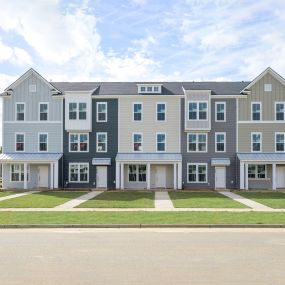 Five townhomes in DRB Homes Recess Pointe community