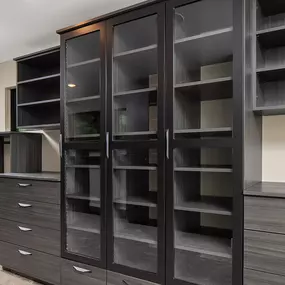 Bring us your dreams and your blueprint. Our expert team will fit your home with clever storage that suits your lifestyle and budget.