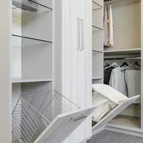 We all know that less clutter equals less stress. Closets, pantries, garages, home offices—you name it. Our designers are experts at solving everyday organizational problems in any room of your home. Each design is completely unique for each client and their lifestyle.
