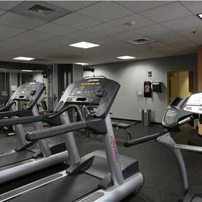 24/7 fitness center