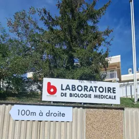 Bild von BIOGROUP - Laboratoire de Dardilly