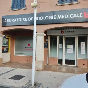 Bild von BIOGROUP BIOESTEREL - Laboratoire Le Beausset - De Gaulle