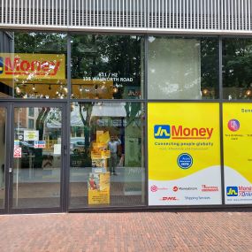 Bild von DHL Express Service Point (JN Money Elephant and Castle)