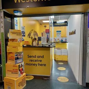 Bild von DHL Express Service Point (Western Union - Stratford - iPayOn)